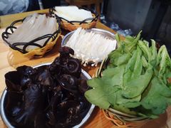 -范贤光鸡公煲(平乐园总店)