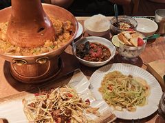 -浩海火燒雲傣家菜(芮欧百货店)