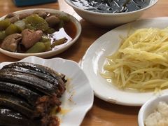 荷叶粉蒸肉-雨田饭店