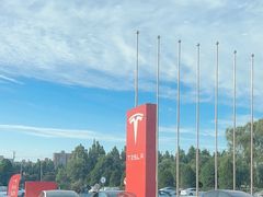 -TESLA 特斯拉(北京南四环中路特斯拉中心)