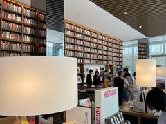 -茑屋书店(天目里店)