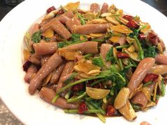 -鱼市酒店(威海水产批发市场店)