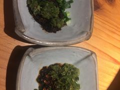 -野山舂·贵州现舂酸汤火锅(鸿通城店)