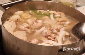 Stewed Chicken with Coconut and Chestnuts