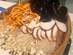 菌类拼盘-三克火锅影院(来福士店)