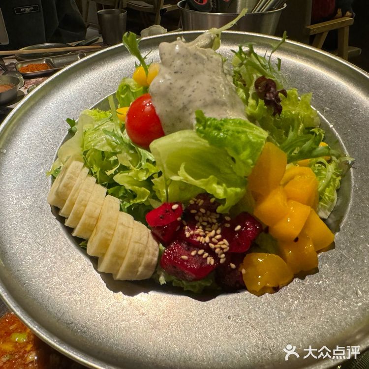我奶奶排的蚂蚁洞终于轮到我们桌了!