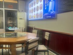 -赵氏牛肉罩火烧