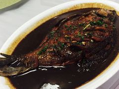 葱煸鳊鱼-丫丫蟹庄·苏式园林农家乐·阳澄湖大闸蟹(阳澄湖莲花岛店)