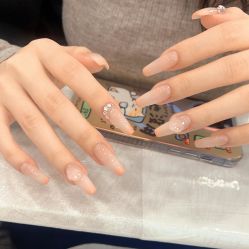 -斯馨·健康美甲美睫