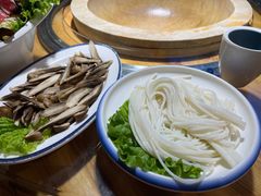 -滇小鱼·云南野生菌火锅(上杭路店)