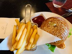 -WOLFGANG PUCK KITCHEN & BAR(迪士尼小镇店)