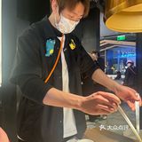 这家店好多帅哥！！！！