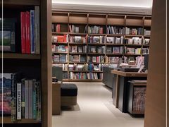 -茑屋书店(天目里店)