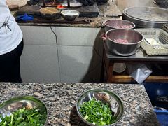-正宗杨记普洱酸醋米线(总店)