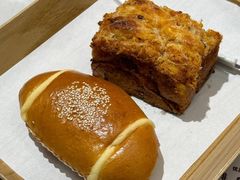 -Caidie Bakery采蝶轩(百越店)
