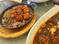 -侬佳蒸菜馆(听潮店)