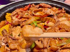 -多嘴超级肉蟹煲(中街恒隆故宫店)