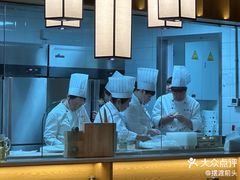 -伊喜饺子(五道口学院路店)