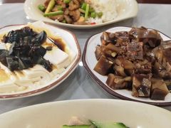 -东兴寒舍老北京炸酱面(三里河路店)