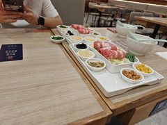 -花馬肆.云南过桥米线(汉神购物广场现场熬汤店)