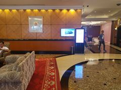 -深圳富苑皇冠假日套房酒店