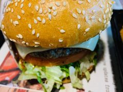 -The Habit Burger Grill 哈比特汉堡(复兴soho店)