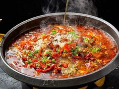 -鑫巴蜀小镇 · 水煮鱼专研店(玉桥店)