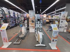 -迪卡侬(西三旗店)