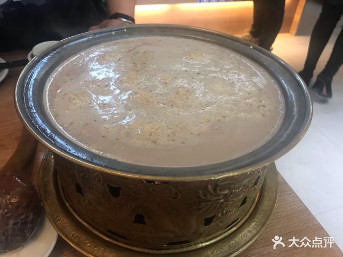 牧乡人铜锅奶茶图片