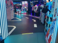 -DEDE APU潮玩运动聚乐部(观音桥店)