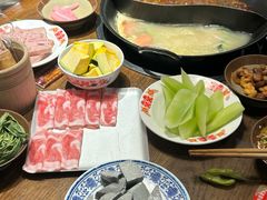 -萍姐火锅·公路夜市(武汉首店)