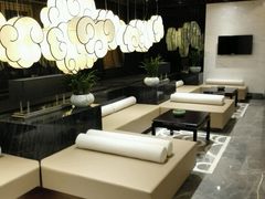 -新盈光·云会所(百丈东路店)