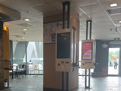 -麦当劳(国家体育场南路店)