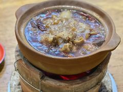 -郭婆婆疯子鸡·土货江湖菜馆
