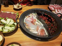 -壹兆圆重庆火锅手工炒底料(长白格林玫瑰湾店)