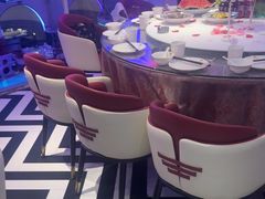 -巴特餐饮6加1音乐餐吧·新疆菜