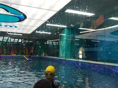 -Swim斯卫姆国际儿童游泳中心(红博中央公园店)