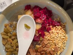 -江边城外烤全鱼(世茂广场店)