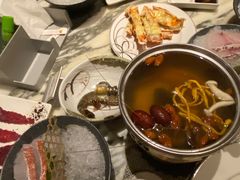 -雍和会海鲜姿造自助(湖东路店)