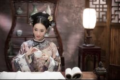 点击看大图 -九月鹰飞汉服摄影工作室
