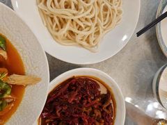 -汗腾格里·风味餐厅(新疆驻京办店)