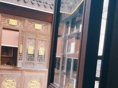 -小龙坎火锅(湖滨银泰in77店)