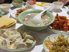 -岳姥姥饺子(泺文路店)