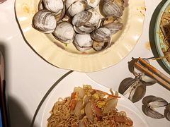 -嗨辣小聚·盘锦河蟹·海鲜烧烤龙虾(盘锦十年好店)