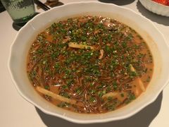 沙蒜烧豆面-新荣记(BFC外滩金融中心店)