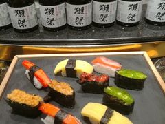 -四海一家自助餐(益田假日广场店)