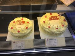 鲜奶蛋糕-上海哈尔滨食品厂(淮海中路店)