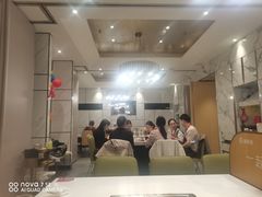 大堂-海底捞大排档火锅(打浦路店)