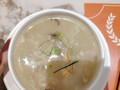 顺德拆鱼羹-羽鸽集·乳鸽专门店·地道顺德菜(岭南站店)