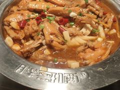 -胖哥俩肉蟹煲(湖滨银泰in77店)